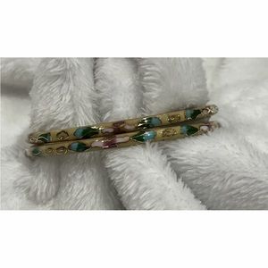 Vintage 2 Piece Beige cream
Cloisonne Bangles with pink and blue flowers 7.8”